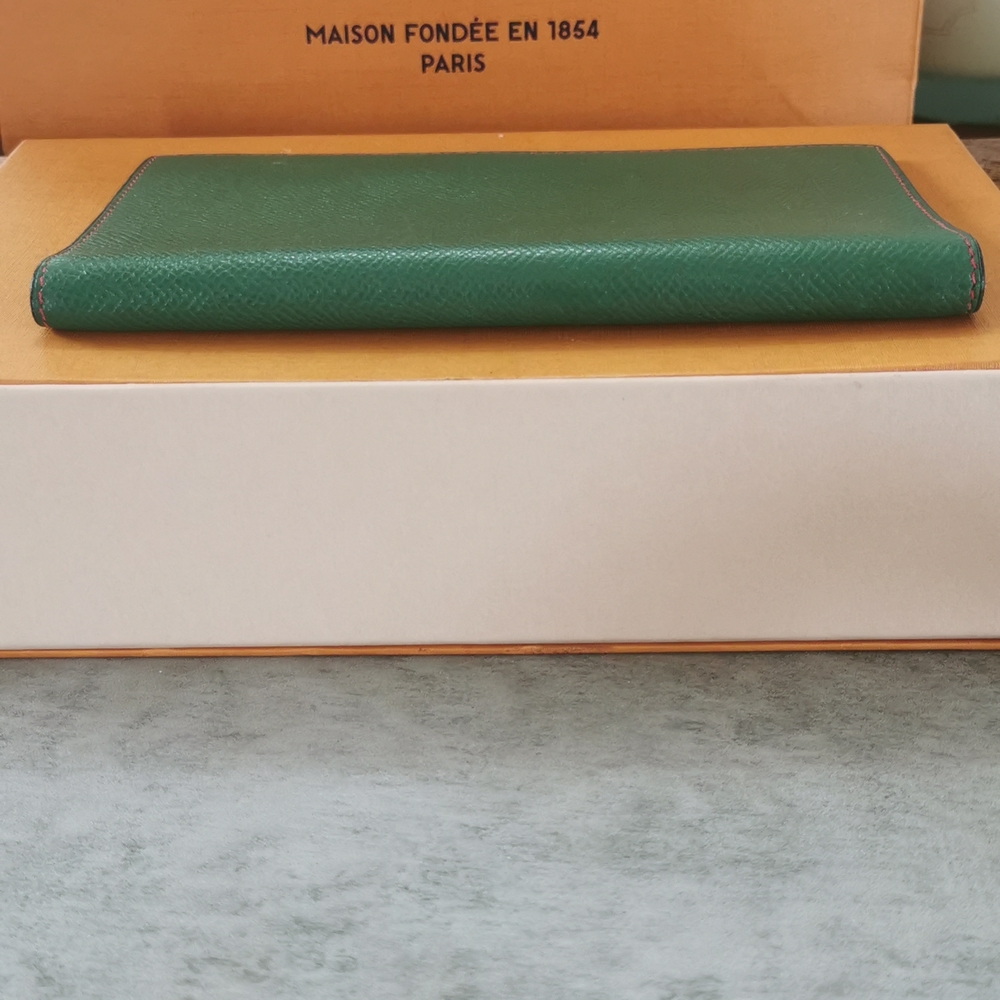 100% Authentic HERMES Wallet - Picture 11 of 11